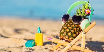 3 podcasts luisteren op vakantie - RonReizen