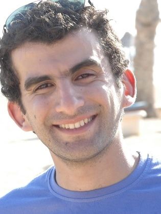 أحمد حسن