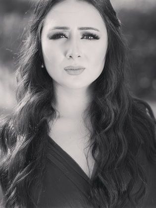 منة لطفي