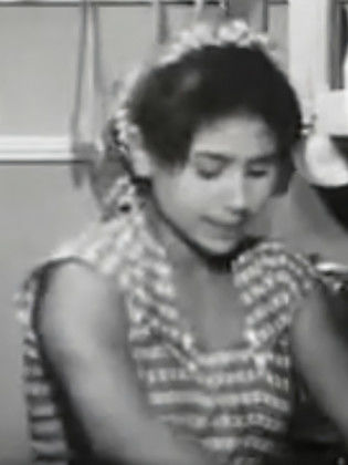 ناقبة