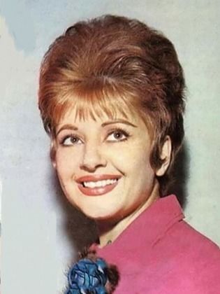 Nazha Younes