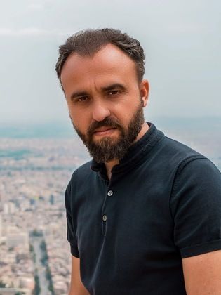 shadi mnini