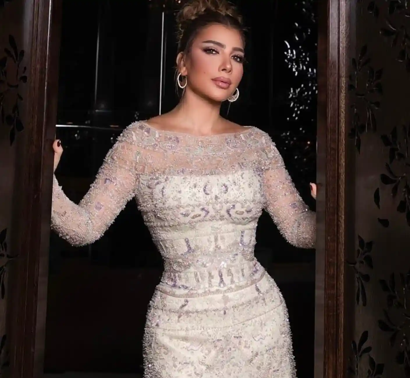 بكاء وتأثر أصالة وإبداعها في اغنية سامحتك وسط تفاعل الجمهور خلال حفلها الغنائي في عمان