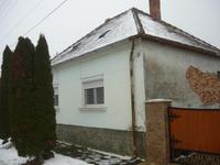 Ingatlan árverés 9600 Sárvár, Csokonai utca 2 képe