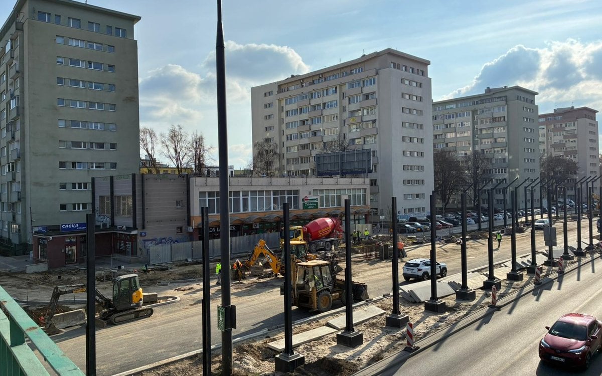 Oblężenie na Saskiej. Jak remont Trasy Łazienkowskiej dusi lokalny biznes
