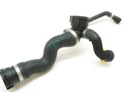 Mühərrikin soyuducu suyunun daşması şlanqı - BMW  X5 M