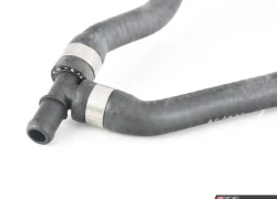 Üst mühərrikin soyuducu suyunun daşması şlanqı - BMW  X2