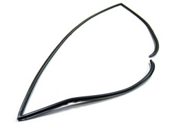 Arxa Yuxarı Arxa Şüşə Açıq Forma  - BMW  X5