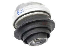 Mühərrik yastığı - Mercedes Benz  C-Class