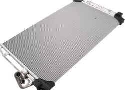 Kondisioner Kondensatoru - Nissan