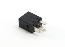 Yanacaq nasosunun rölesi  - Mercedes-Benz  SL-Class