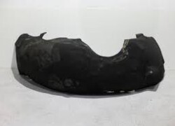 Arxa Sol Yuxarı Dörddəbir Panel Sıçrama Qalxanı  - Mercedes-Benz  CLS-Class