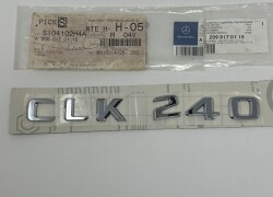 Arxa Göyərtə Qapağı Emblemi  - Mercedes-Benz CLK-Class