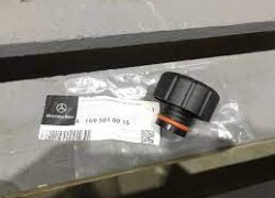 Radiator qapağı  - Mercedes-Benz  X-Class