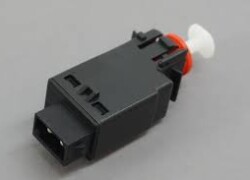 Əyləc işığı açarı  - BMW  M4