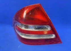 Arxa lampa  - Mercedes-Benz  CLS-Class