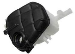 Mühərrikin soyuducu anbarı  - Mercedes-Benz  X-Class