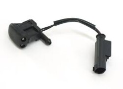 Ön şüşə yuyan burun  - BMW  M5