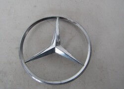 Bagaj Emblemi - Mercedes-Benz  E-Class