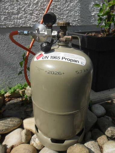 Gasflasche, grau, Stahl, leer , Propan, campinggas,campinggaz