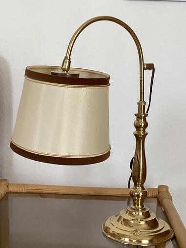 Kleine Lampe fr Wohnzimmer oder Schlafzimmer