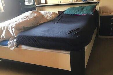 Doppelbett komplett zu verschenken