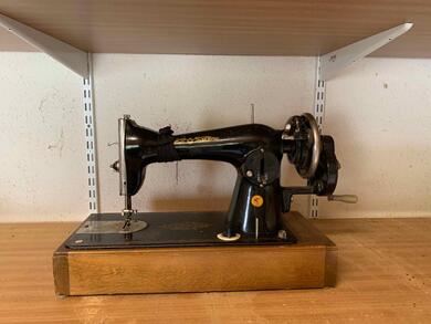 Union Nhmaschiene - Antik