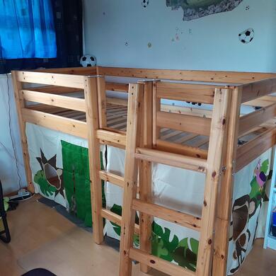 Flexa-Kinderhochbett mit abnehmbarer Rutsche - 200,-- Euro/ VHB