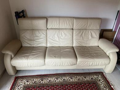 3Sitzer Sofa gut erhalten in Schluchsee abzugeben.