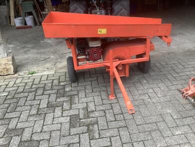 Putzgert fr Kirschen