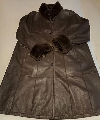 Damenledermantel von Christ