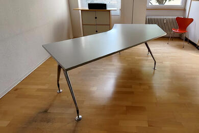 Summa Design-Schreibtisch von Knig+Neurath