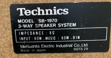 2 Musikboxen je 60 Watt