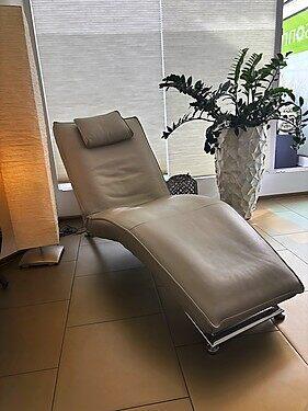 Relaxliege beige in Echtleder