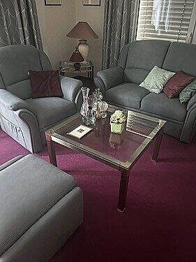 Hochwertige Couchgarnitur