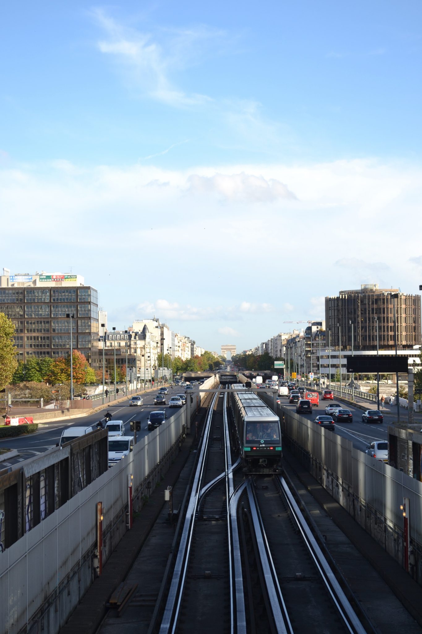 Travel Tip: La Défense | Paris - DSC 0001 e1429800345194