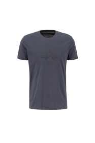 Basic T-Shirt