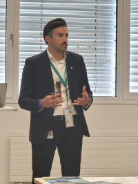 Im Media Briefing für die internationale Fachpresse beleuchtete Jay O‘Nien, Group Sustainability Officer von Bühler, ­Details der Nachhaltigkeitsstrategie.