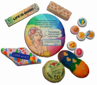 A wide variety of confectionery and baked goods become real eye-catchers thanks to Eddie.