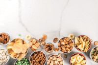 Sales in the snack sector continue to rise. The industry therefore needs to respond to risks in order to reduce contamination.