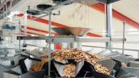 Syntegon: efficient packaging  for healthy snacks
