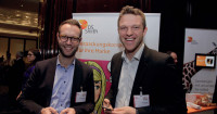 Digital natives: Michael Meyer (left) and Jan Sander, both mychoco GmbH, at the sponsor‘s booth of DS Smith.