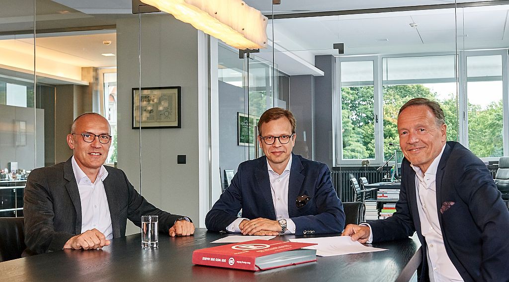 Die Geschäftsleitung sieht die Unternehmensgruppe gut aufgestellt: (v. li.) Prof. Dr. Frank Ohle sowie Stephan und Hans-Christian Bestehorn Die Geschäftsleitung sieht die Unternehmensgruppe gut aufgestellt: (v. li.) Prof. Dr. Frank Ohle sowie Stephan und Hans-Christian Bestehorn