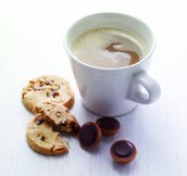 Arla's whey permeate can be used for block 
chocolate, fillings and caramel candies. 