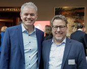 Joachim Eckert (li.) und Oliver Peik bei der SG-Frühjahrsgala in Hamburg.