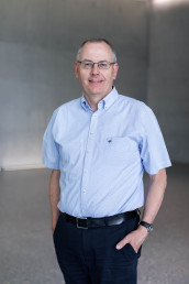 Béatrice Conde-Petit, Lebensmittelwissenschaftlerin, Ingenieurin und Nachhaltigkeitsspezialistin, ist seit mehr als 15 Jahren bei Bühler tätig. Sie hat Initiativen geleitet, die die Lebensmittel- und Futtermittelverarbeitung vorangebracht und die Anlageneffizienz sowie die Lebensmittelsicherheit verbessert haben. (Bild: Bühler)