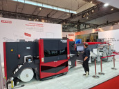 By combining the press, Xeikon’s X-800 DFE, and integrated finishing, customers reduce job change times, require fewer operators, and increase throughput per shift, all of which are critical in today’s competitive label printing market. (Image: Xeikon)
