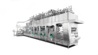 One example of Ampack's development achievements is the proven FCL filling machine: it is suitable for ultra-clean and aseptic applications and processes sustainable packaging materials such as paper or mono-material. (Image: Syntegon)