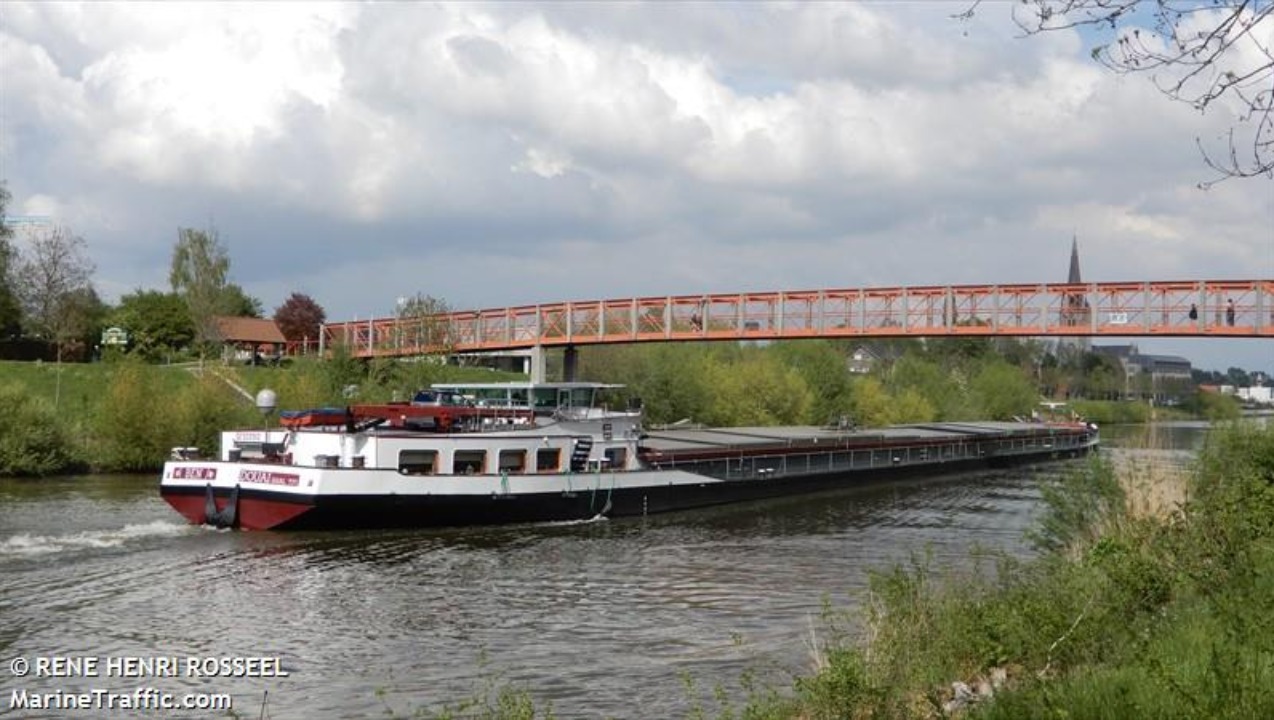 760a15eaf85a2286314ea6466-https://s3.eu-central-1.amazonaws.com/shipbroker/boats/760a15eaf85a2286314ea6466/ktln7ki8.jpeg