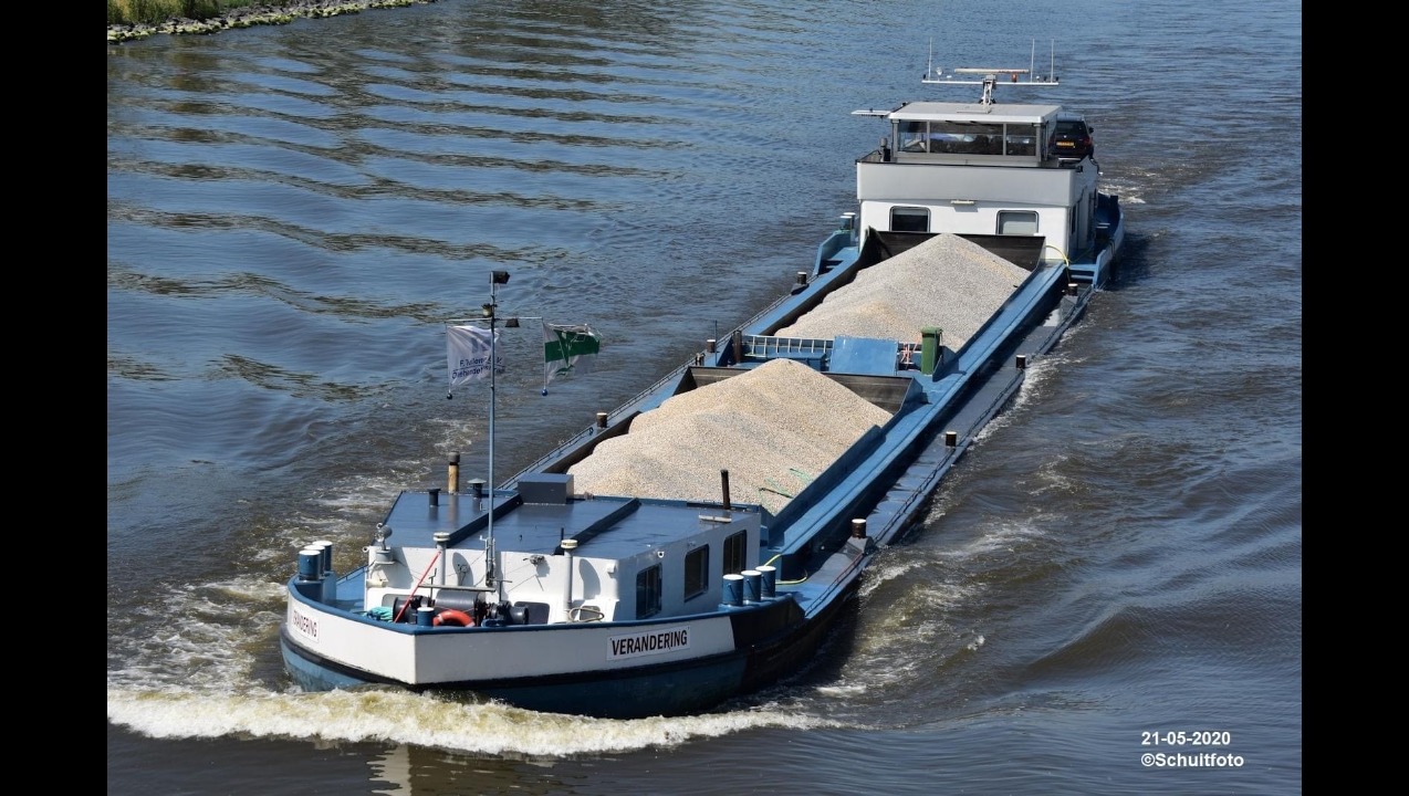ckcdj7xb409h5011948qx37lq-https://s3.eu-central-1.amazonaws.com/shipbroker/boats/ckcdj7xb409h5011948qx37lq/kcek1z1p.jpeg